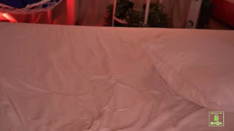 Snapshot of sonalegend_ chatting on 09.17.25 My name isSonya online show from 09.17.25