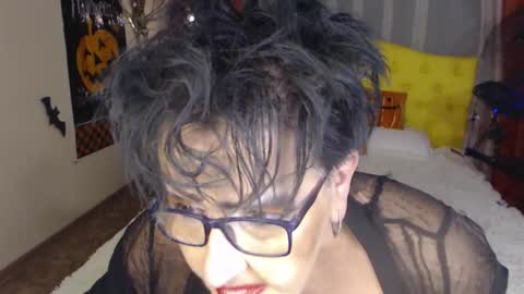 sondrariddle online show from 10.11.25