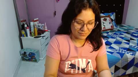 Snapshot of soniafuckboobs chatting on 12.12.24 soniafuckboobs online show from 12.12.24