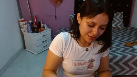 sonialatin69 online show from 01.13.25