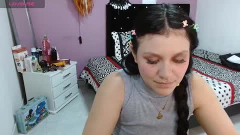 sonialatin69 online show from 01.16.25