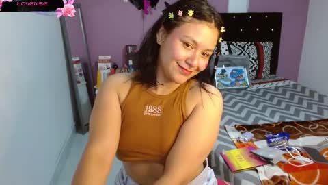 sonialatin69 online show from 01.28.25