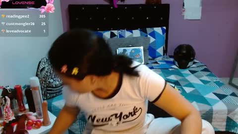 sonialatin69 online show from 02.05.25