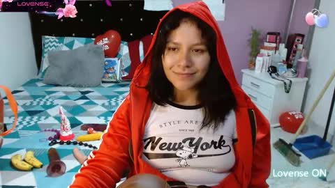 sonialatin69 online show from 02.21.25