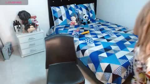 sonialatin69 online show from 10.01.25