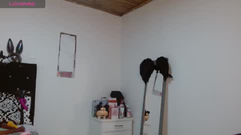 sonialatin69 online show from 10.02.25