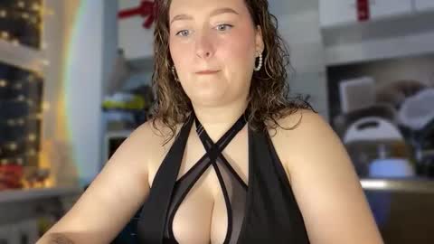 Snapshot of sonibear chatting on 01.16.26 OksiFels online show from 01.16.26