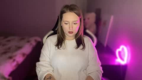 Snapshot of sonibear chatting on 02.10.26 OksiFels online show from 02.10.26