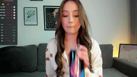 Snapshot of sonya_swee1 chatting on 03.04.26 Sonya online show from 03.04.26