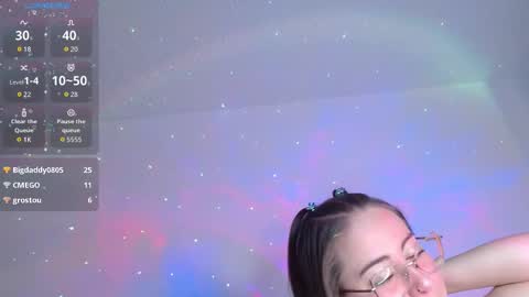 soofy online show from 10.04.25