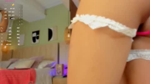 Snapshot of sophi18_ chatting on 02.18.26 Sophi online show from 02.18.26