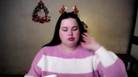 sophia__olsen online show from 12.15.25