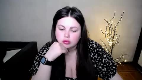 sophia__olsen online show from 05.10.26