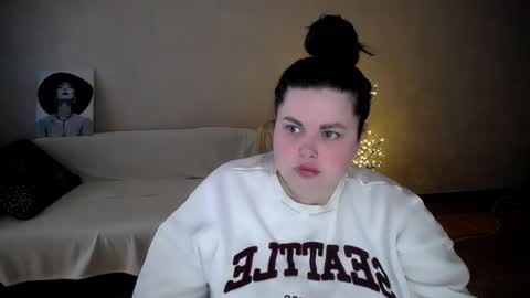 sophia__olsen online show from 05.28.26