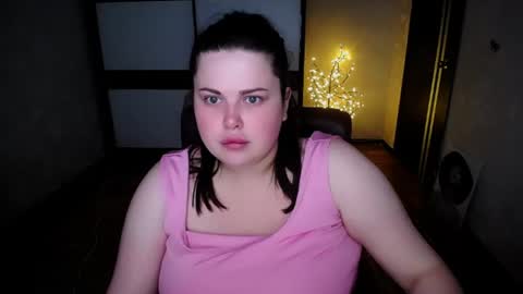 Snapshot of sophia__olsen chatting on 07.14.26 sophia__olsen online show from 07.14.26