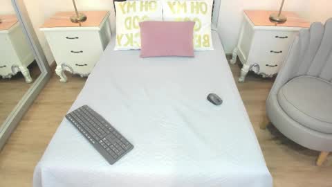 Snapshot of sophia_boods chatting on 03.03.26 sophia boods online show from 03.03.26