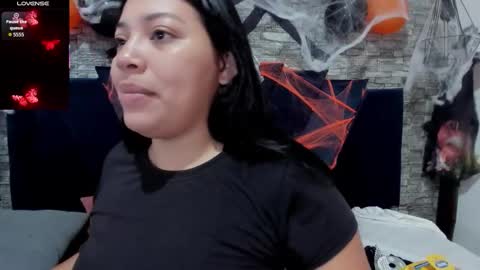 Sophia  online show from 10.27.25