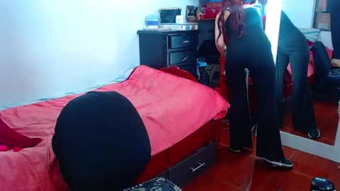 Snapshot of sophia_greey chatting on 07.19.26 sophia_greey online show from 07.19.26