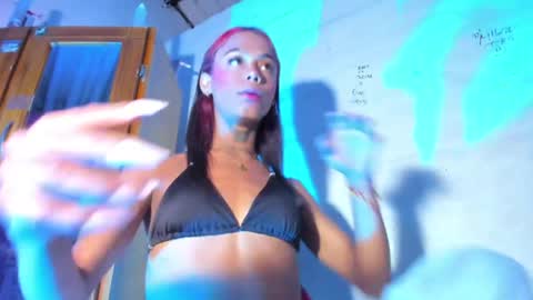 Snapshot of sophia_horny19 chatting on 05.04.26 sophia_horny19 online show from 05.04.26