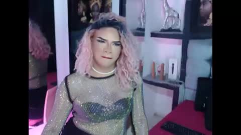 sophia_hott01 online show from 12.14.25