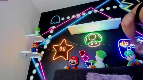 Snapshot of sophia_hoyos_ chatting on 03.04.25 Sophi online show from 03.04.25