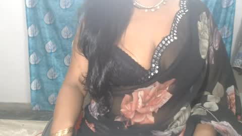 Snapshot of sophia_indian chatting on 07.22.26 Sophia Tamil online show from 07.22.26