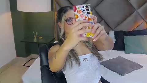 Sofia online show from 09.20.25