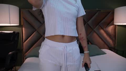 Sofia online show from 04.05.26