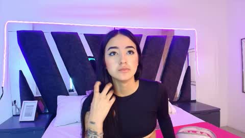 Snapshot of sophia_love__ chatting on 02.16.26 Sophia Love online show from 02.16.26