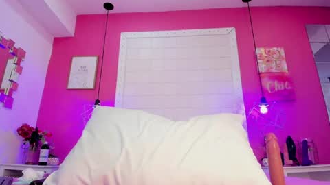 Snapshot of sophia_models chatting on 07.15.26 Sophia online show from 07.15.26
