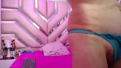 Snapshot of sophia_ny chatting on 02.26.25 SOPHIA online show from 02.26.25