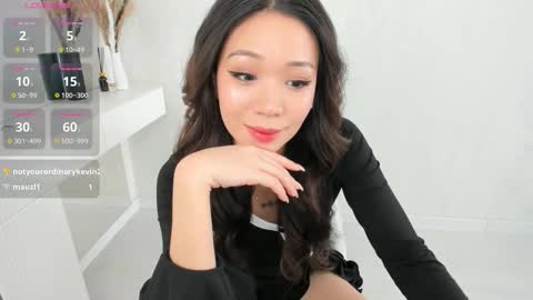 QUEEN OF SQUIRT online show from 01.10.26