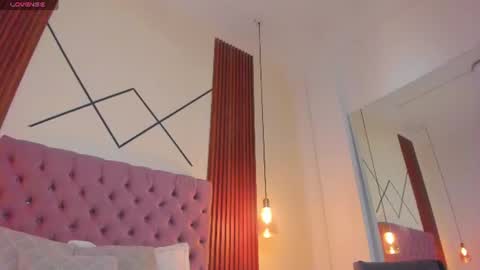 Snapshot of sophia_turneer chatting on 07.16.26 sophia_turneer online show from 07.16.26
