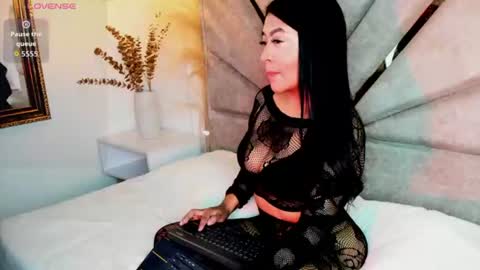 sophia cortes online show from 07.20.26