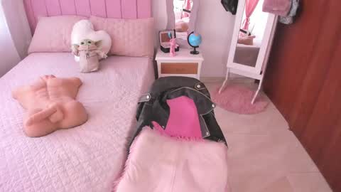    online show from 02.19.25