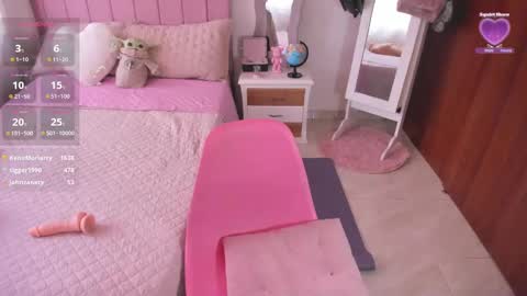    online show from 03.12.25