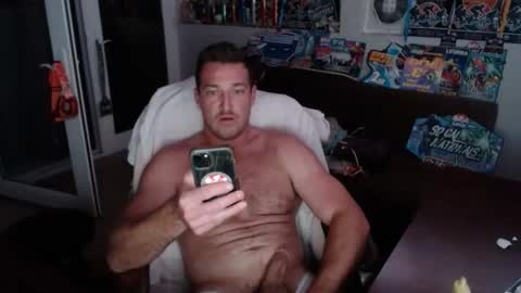 Snapshot of sophiaroze chatting on 11.30.25 sophiaroze online show from 11.30.25