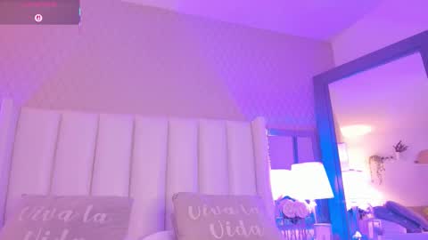 SophiaSmiths online show from 02.06.26