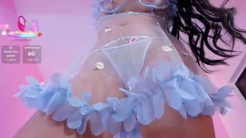 S O P H I A  online show from 09.15.25