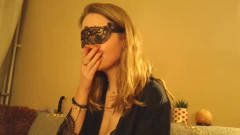 Sophie And Joost Luckydips Cam online show from 03.05.26