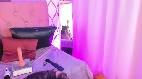 Sophie online show from 12.15.24