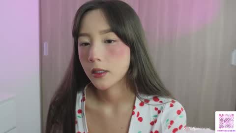 Sophie or Sof online show from 11.06.25