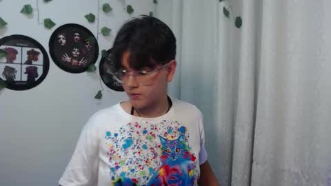 sophie_ross1 online show from 11.26.25