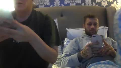 Couple Sophie  Sam online show from 12.31.24