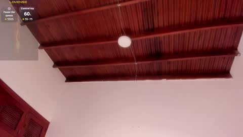 sophie_smith19 online show from 12.15.25