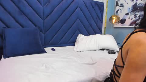 Snapshot of sophiebaker__ chatting on 01.26.25 sophiebaker__ online show from 01.26.25