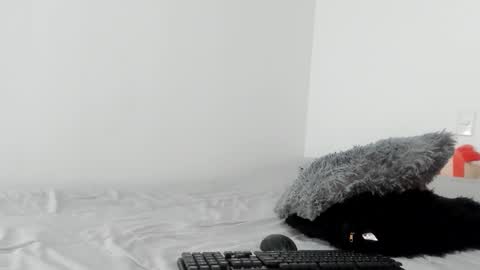 Snapshot of sophiebaker__ chatting on 03.11.25 sophiebaker__ online show from 03.11.25