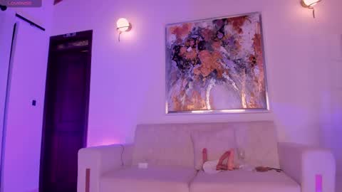 Snapshot of sophiebarnett_ chatting on 02.15.25 Sophie online show from 02.15.25