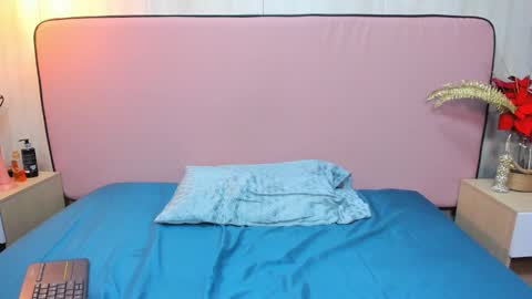 Sophie online show from 01.23.25