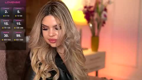 Sophie online show from 02.10.25